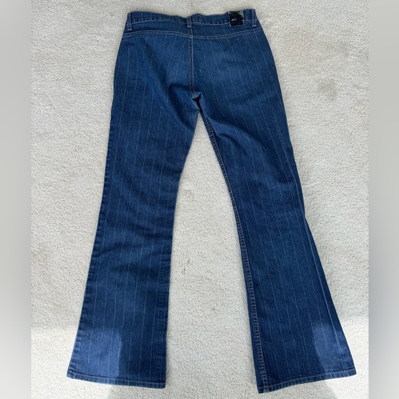 Striped Low Rise Flares Jeans - Picture 3 of 8